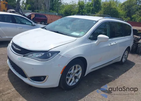 2017 Chrysler Pacifica Touring-L Plus from USA, damaged, VIN 2C4RC1EG9HR835901